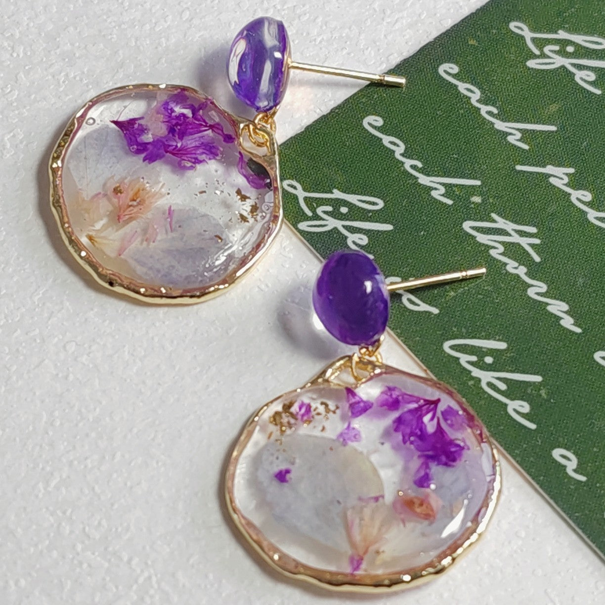 Verdanthands- Handmade Real Flower  Earrings Original Retro Dried Flower Epoxy Earrings, Pastoral Style, Girlish Clip-on Earrings, Mori Girl Style Earrings