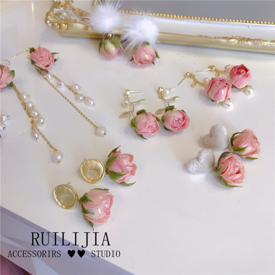 Verdanthands- Handmade Real Flower  Earrings Pink Rose
