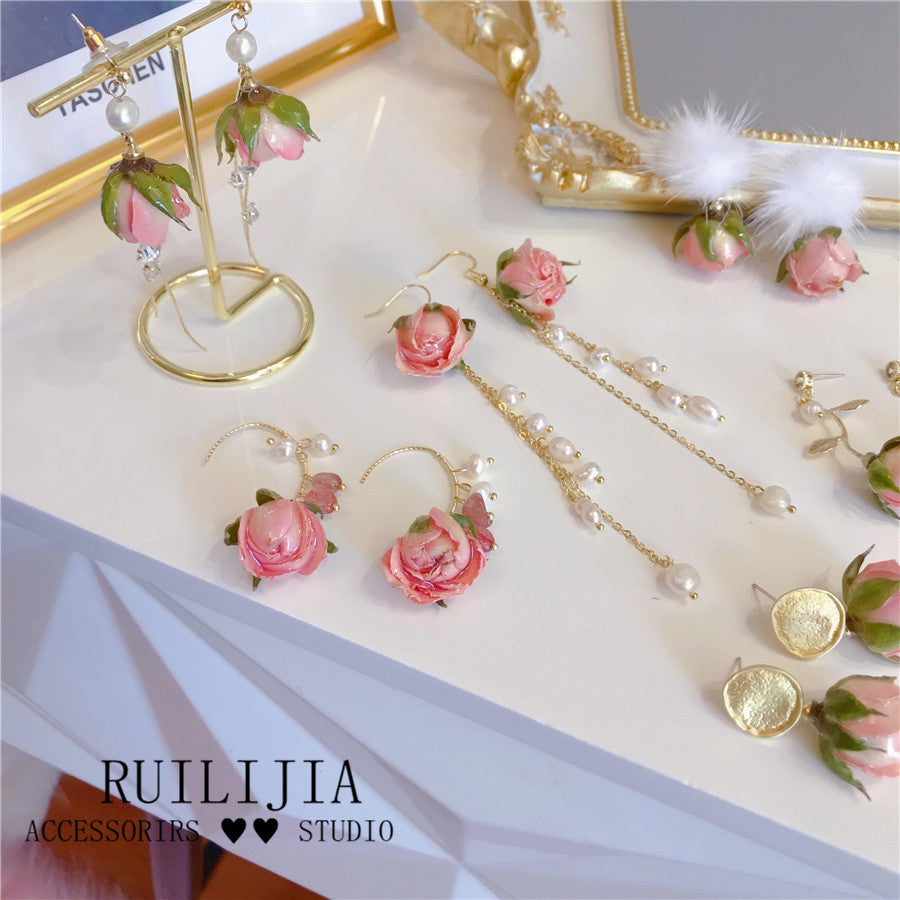 Verdanthands- Handmade Real Flower  Earrings Pink Rose
