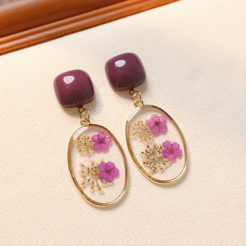 Verdanthands- Handmade Real flower  Stud Earrings, A beautiful and Ethereal Nature-inspired Design with Preserved Flowers.