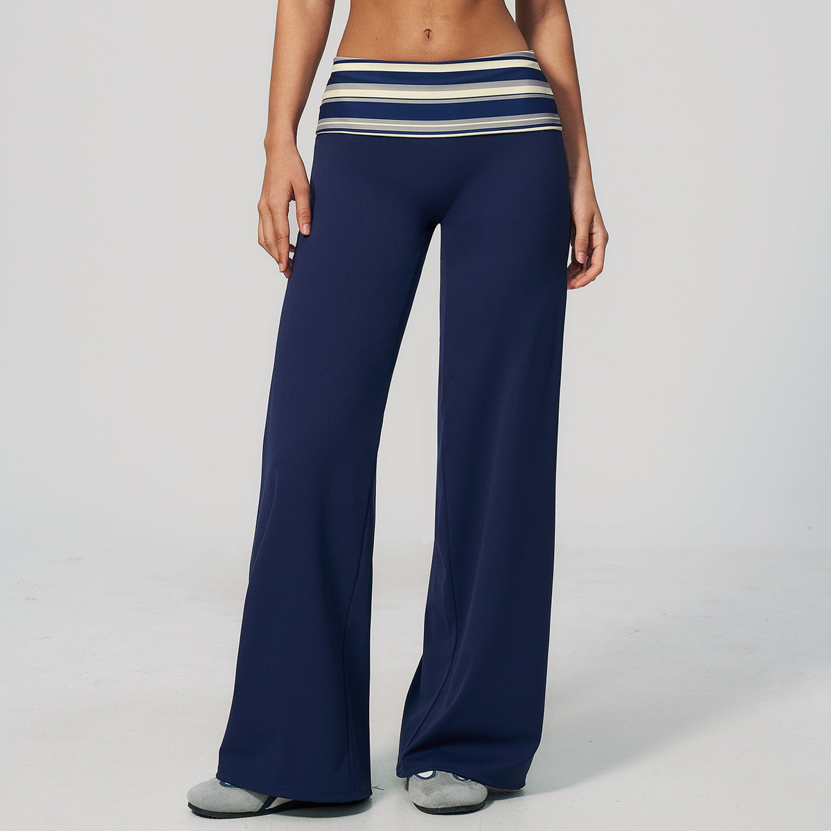 The Enliven Sports Bra Straight Leg Pants 2-Piece Set