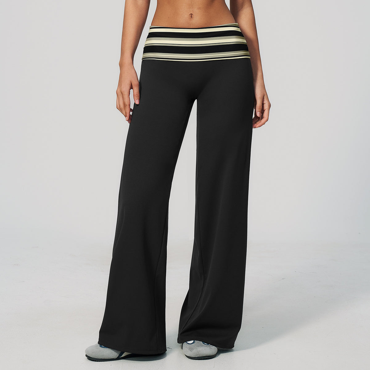 The Enliven Sports Bra Straight Leg Pants 2-Piece Set