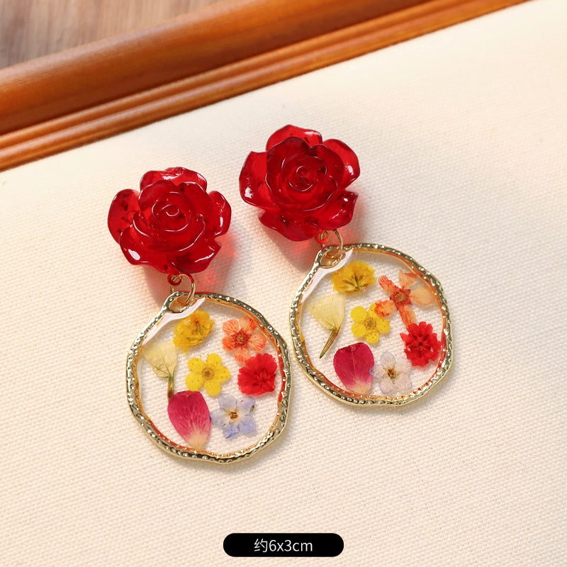 Verdanthands- Handmade Real flower  Stud Earrings, A beautiful and Ethereal Nature-inspired Design with Preserved Flowers.