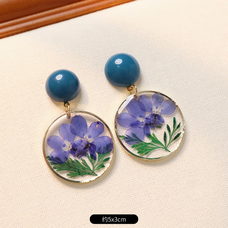 Verdanthands- Handmade Real flower  Stud Earrings, A beautiful and Ethereal Nature-inspired Design with Preserved Flowers.