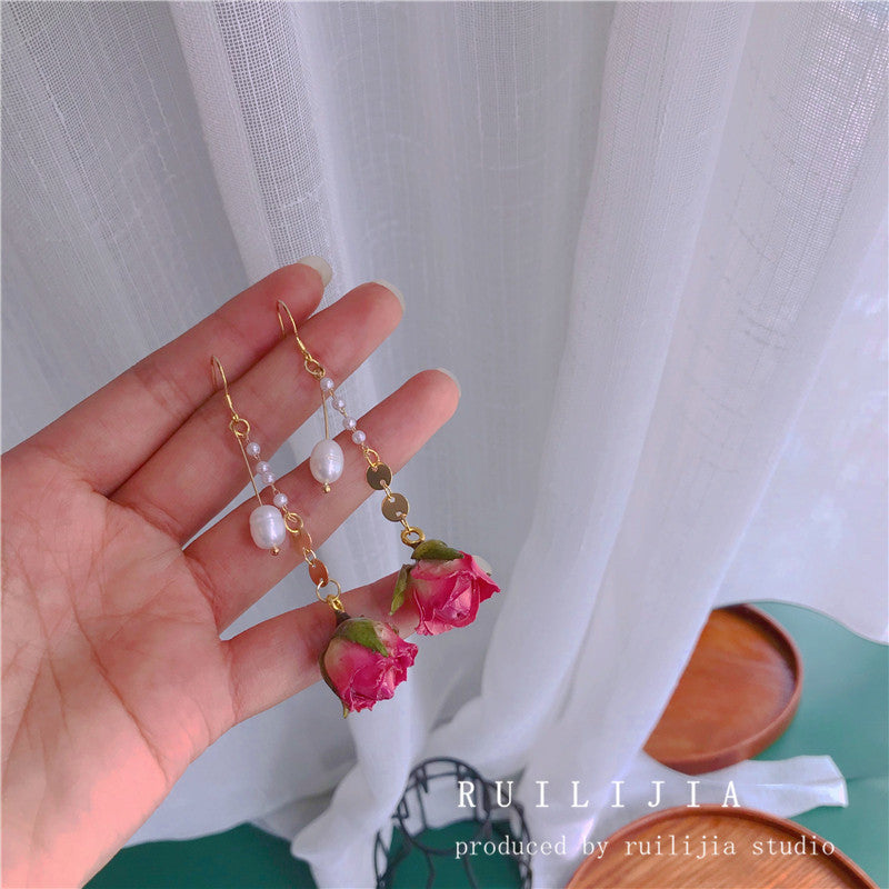 Verdanthands- Handmade Real Flower  Earrings  Baroque Style Pearl and Preserved Flower Earrings with Dried Roses