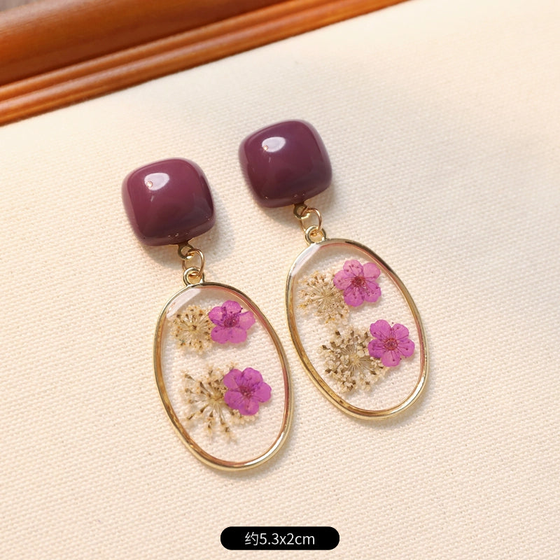 Verdanthands- Handmade Real flower  Stud Earrings, A beautiful and Ethereal Nature-inspired Design with Preserved Flowers.