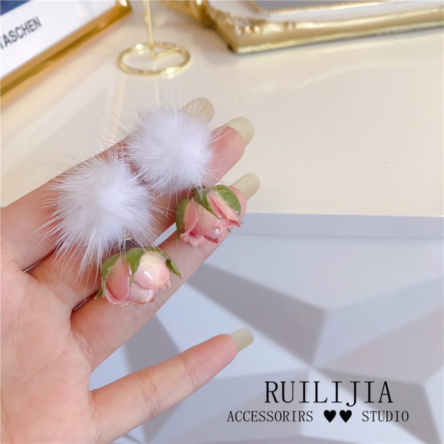 Verdanthands- Handmade Real Flower  Earrings Pink Rose