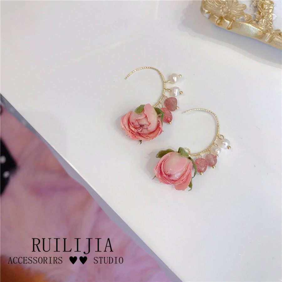 Verdanthands- Handmade Real Flower  Earrings Pink Rose
